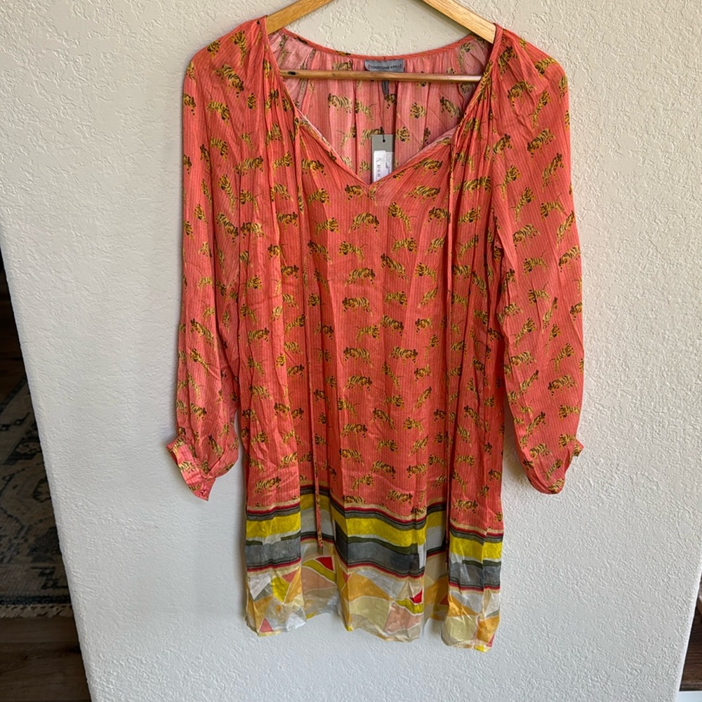 NWT Tiger Animal Print Graphic Dress